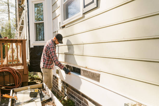Top rated local Storm Damage Siding Repair specialists in Victoria, TX
